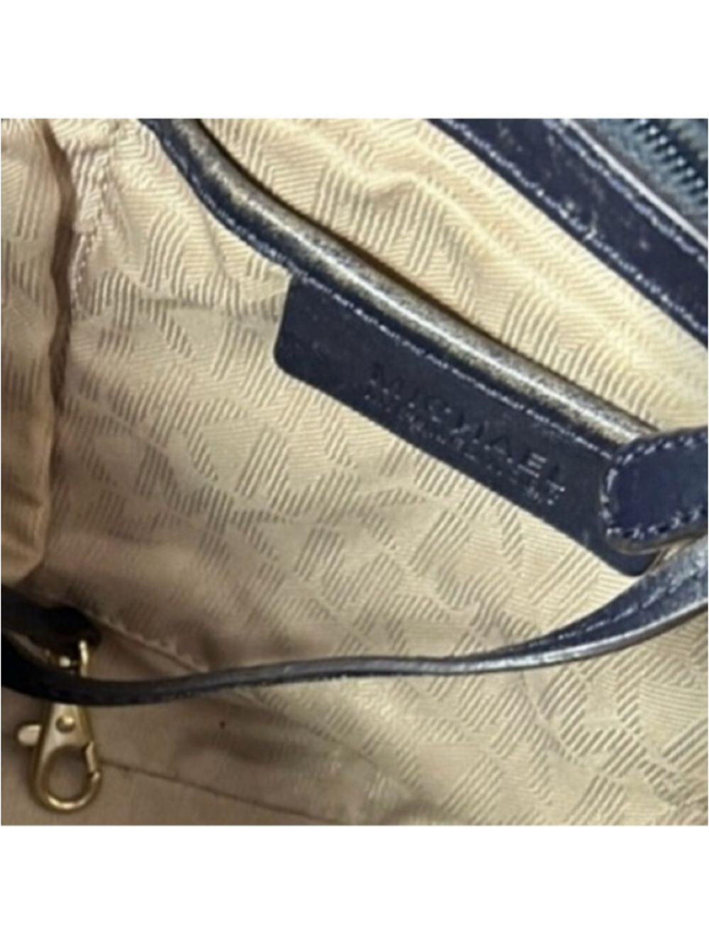 Michael Kors Large Bedford Tote – Navy MK Signature Logo Canvas - Picture 10 of 12